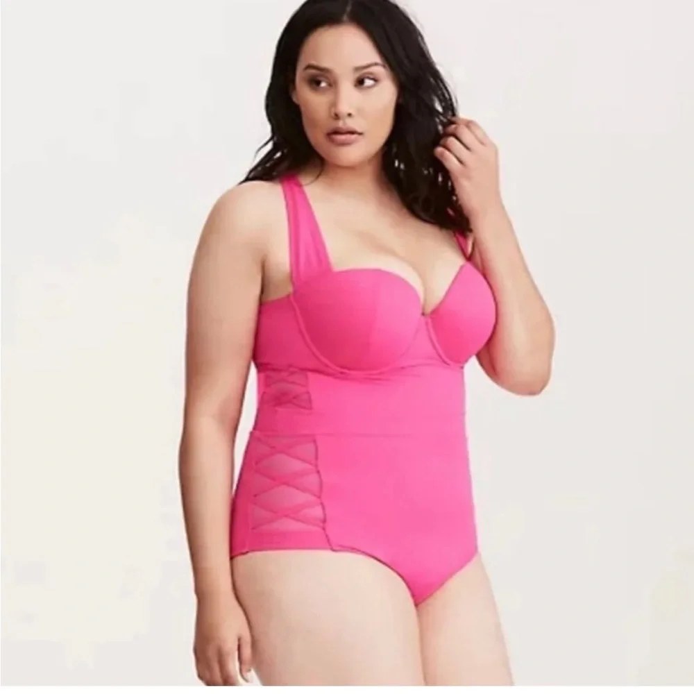 Torrid Pink Lattice One Piece Swimsuit - Picture 1 of 9